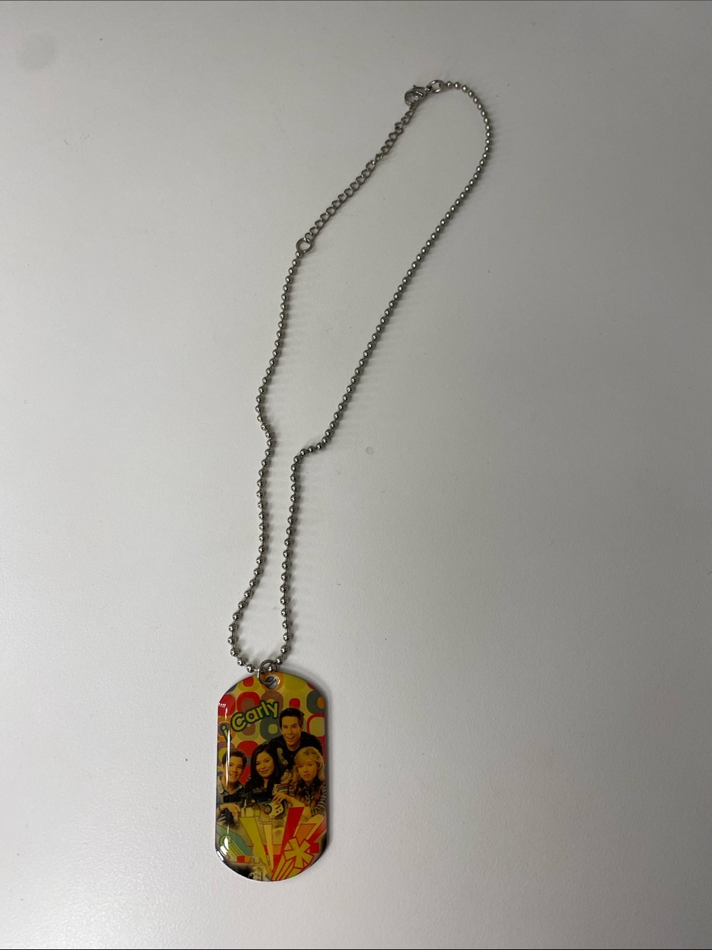 iCarly Cast Dog Tag Necklace by Viacom 2008. Rare - Picture 4 of 4